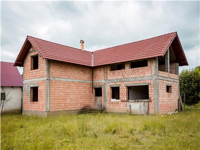 House for Sale in Batos with Maximum Development Opportunities